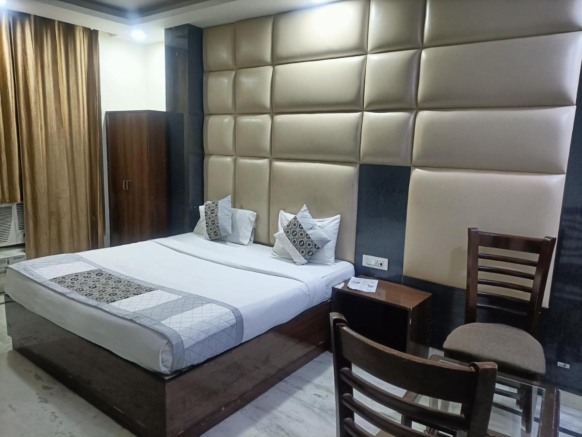 Hotel King Delhi Airport Neu-Delhi Exterior foto