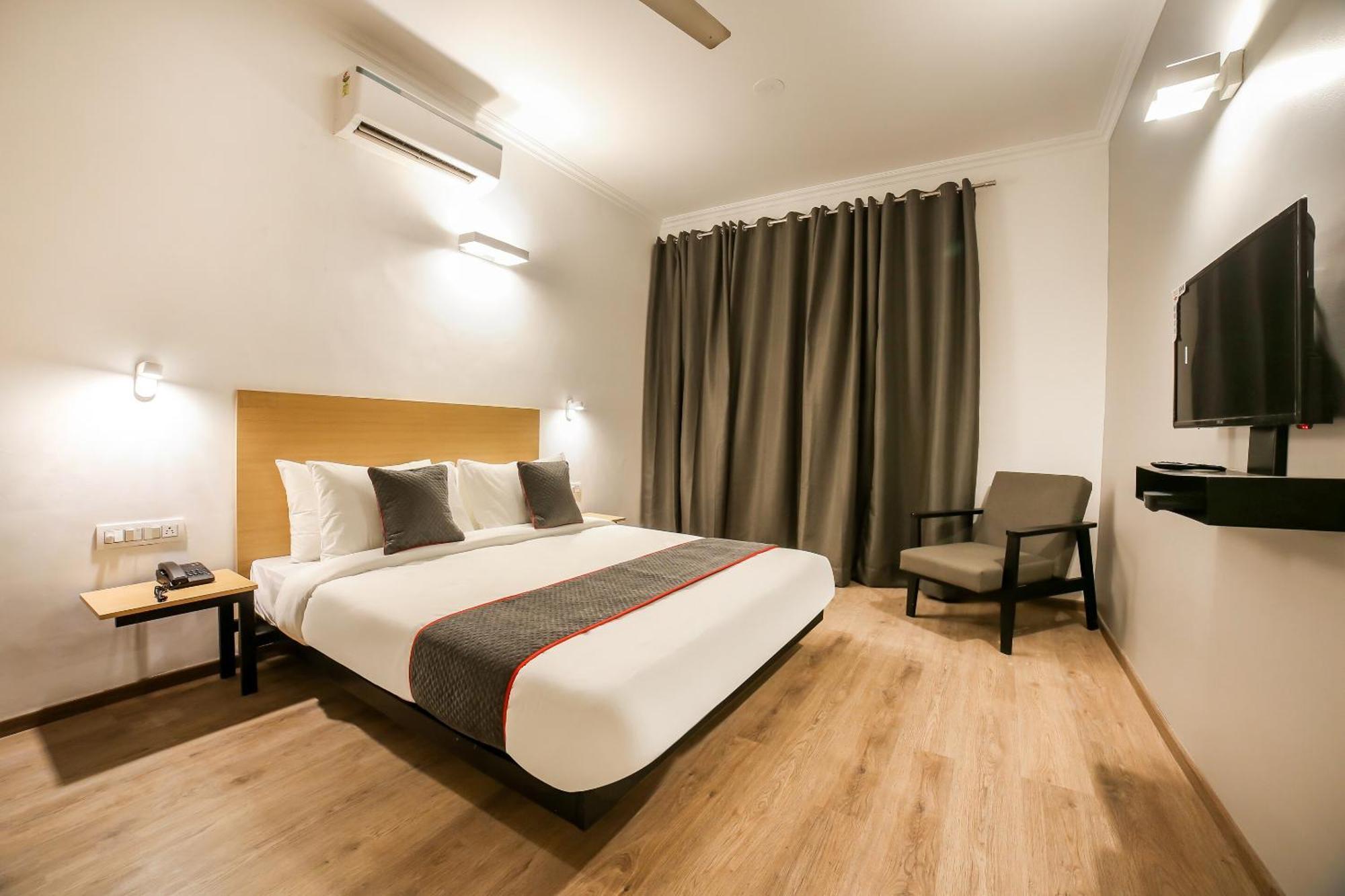 Hotel King Delhi Airport Neu-Delhi Exterior foto